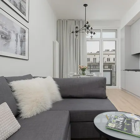 Spacious Apartment With Panoramic View Of Warsaw By Noclegi Renters Exterior foto