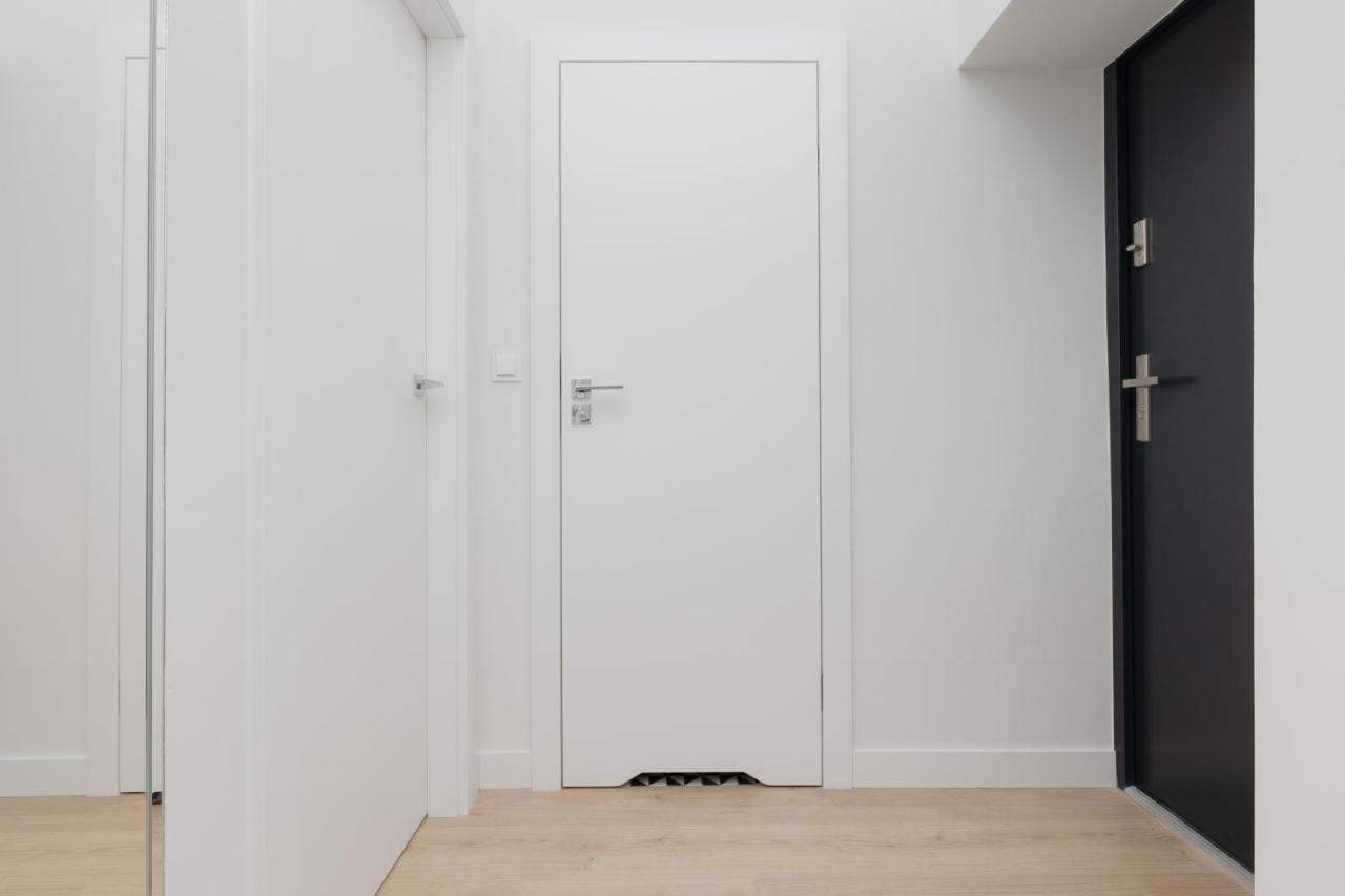 Apartment Spacious With Panoramic View Of By Renters Warschau